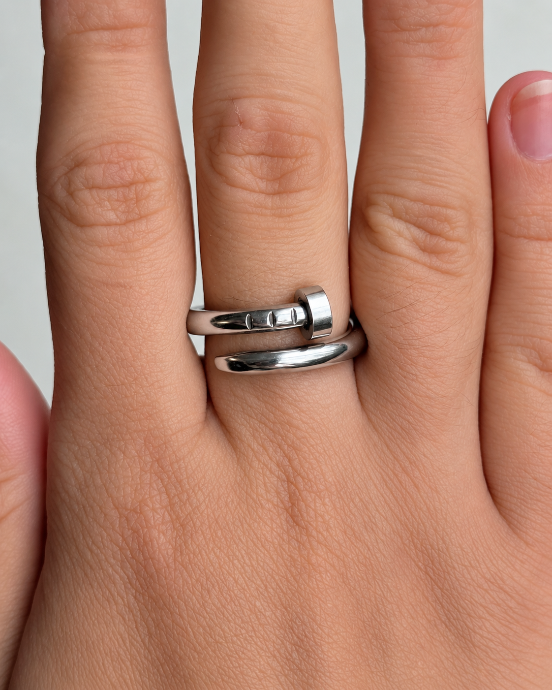 Nail Ring